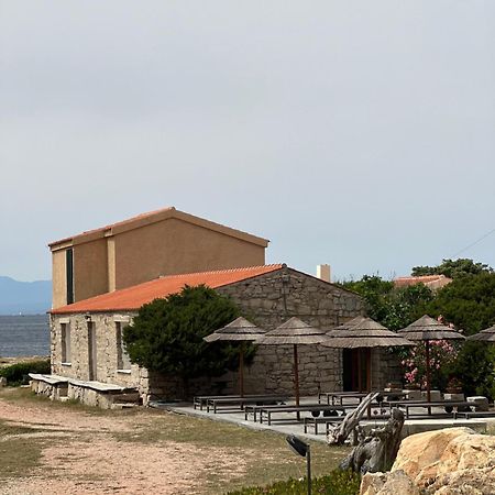Appartamento Il Caracolo A Cala Francese La Maddalena  Zewnętrze zdjęcie